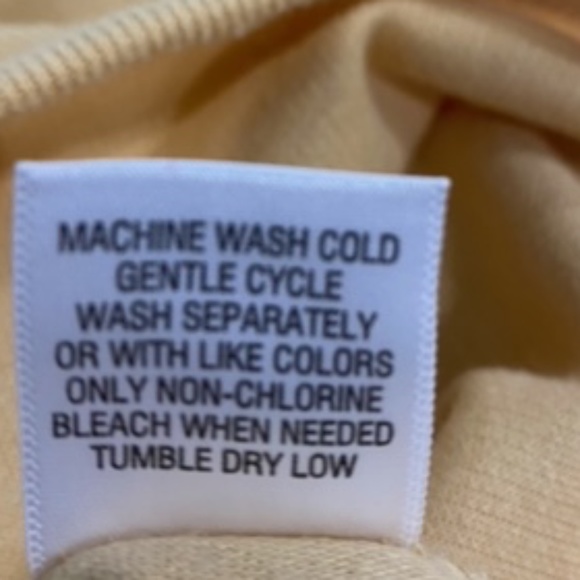 Studio Works Pull over Top - Picture 10 of 10